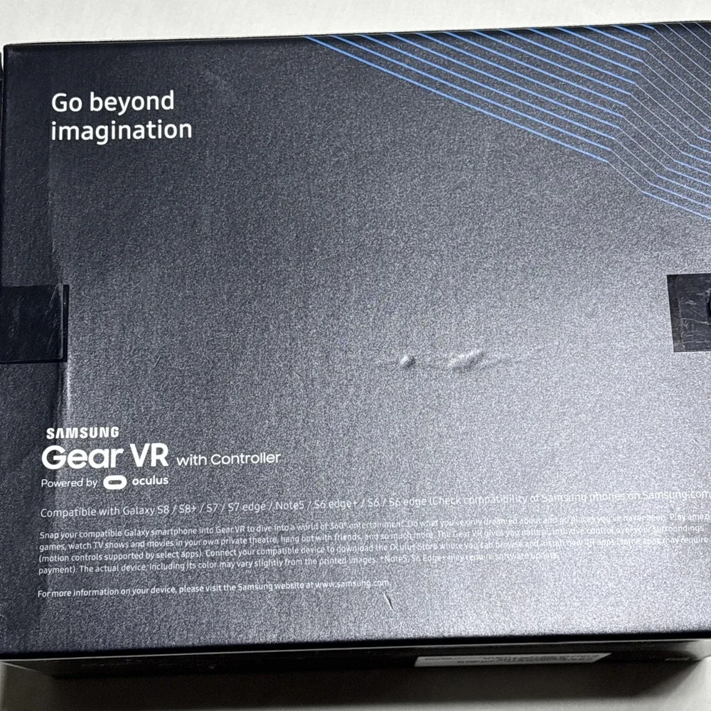 Samsung Gear VR with Controller - Black - Sealed Box - Oculus Powered‎ New